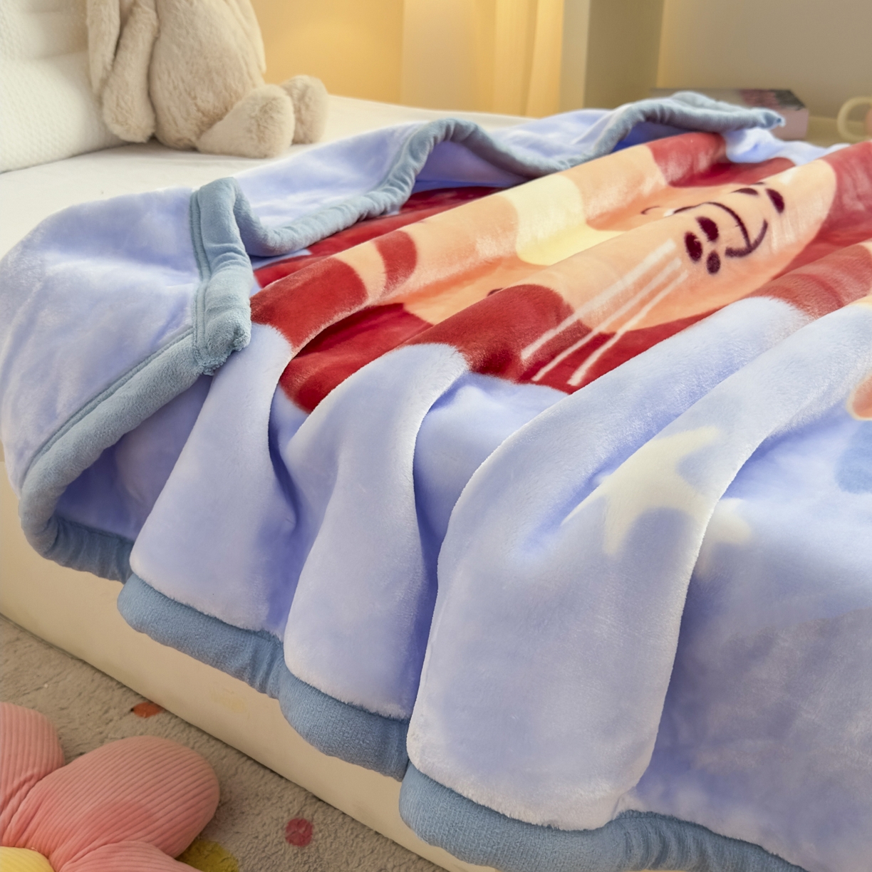 91家纺网 家纺一手货源 找家纺 爱彼家纺 2025冬季新款拉舍尔童毯毛毯毯子-系列二 拉舍尔童毯-暖阳西子02浅兰