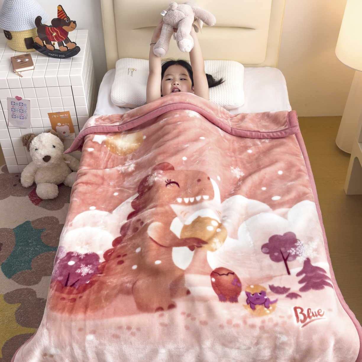 91家纺网 家纺一手货源 找家纺 爱彼家纺 2025冬季新款拉舍尔童毯毛毯毯子-系列二 拉舍尔童毯-冰雪恐龙09肉驼