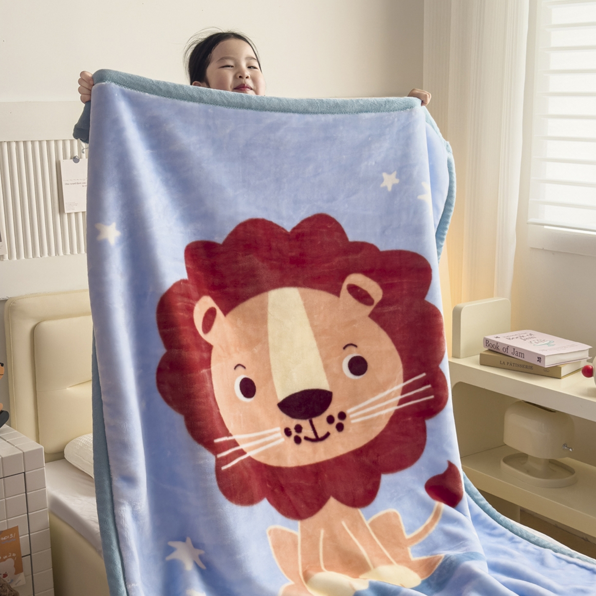 91家纺网 家纺一手货源 找家纺 爱彼家纺 2025冬季新款拉舍尔童毯毛毯毯子-系列二 拉舍尔童毯-暖阳西子02浅兰