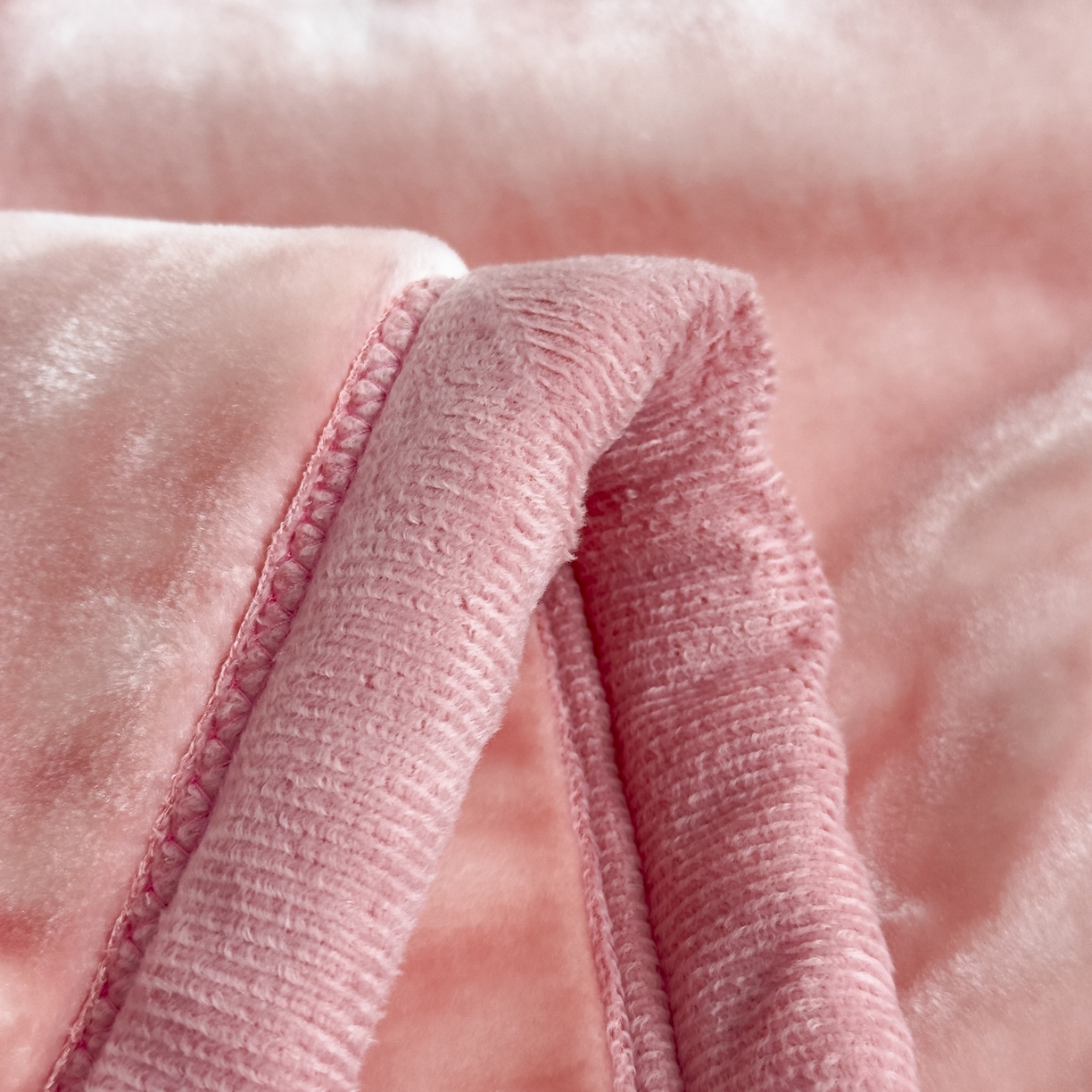 91家纺网 家纺一手货源 找家纺 爱彼家纺 2025冬季新款拉舍尔童毯毛毯毯子-系列二 拉舍尔童毯-暖阳西子04卡琪