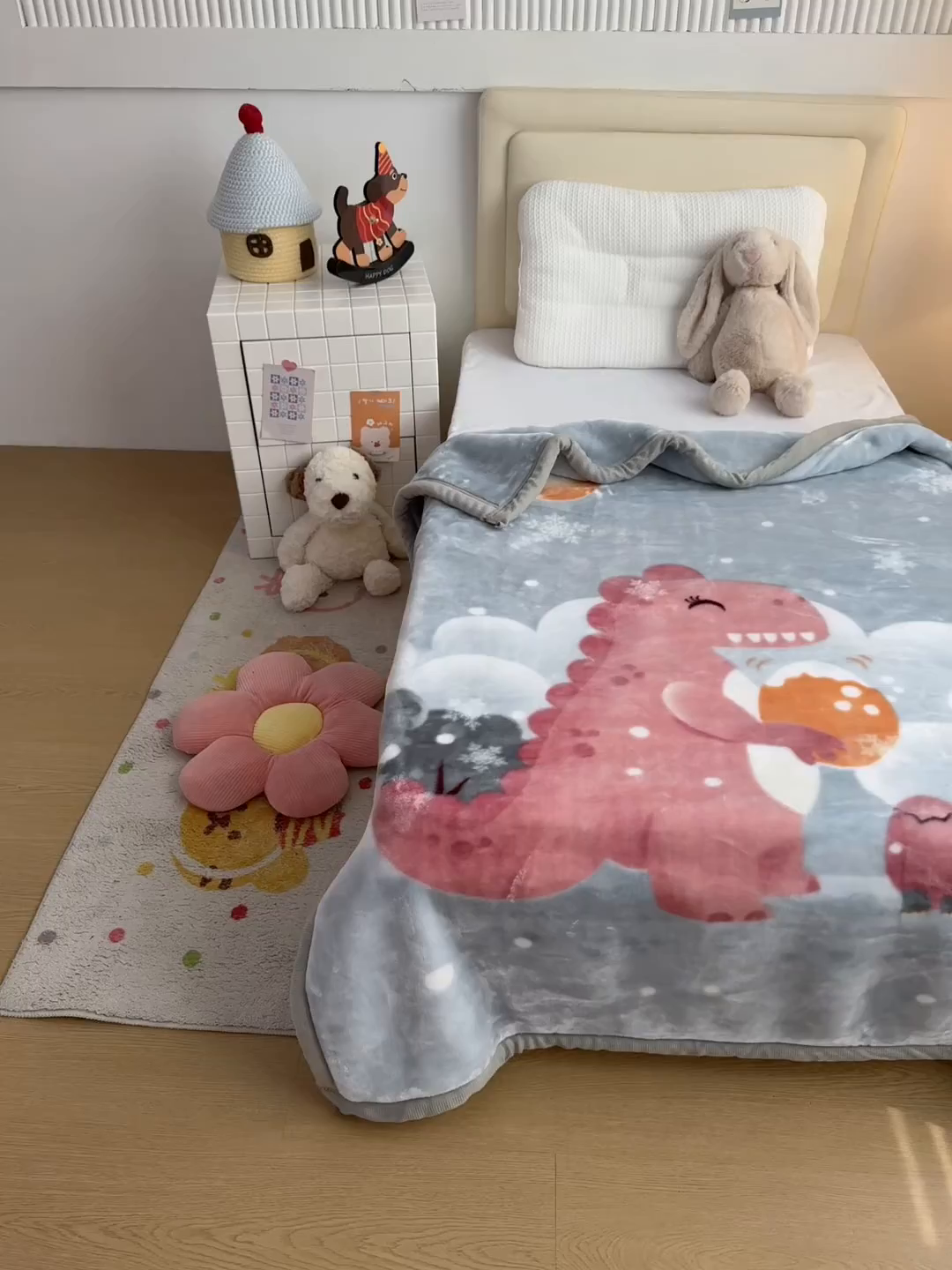 91家纺网 家纺一手货源 找家纺 （总）爱彼家纺 2025冬季新款拉舍尔童毯毛毯毯子-系列二