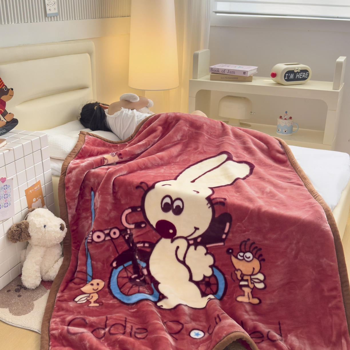 91家纺网 家纺一手货源 找家纺 爱彼家纺 2025冬季新款拉舍尔童毯毛毯毯子-系列二 拉舍尔童毯-01宝妈带娃