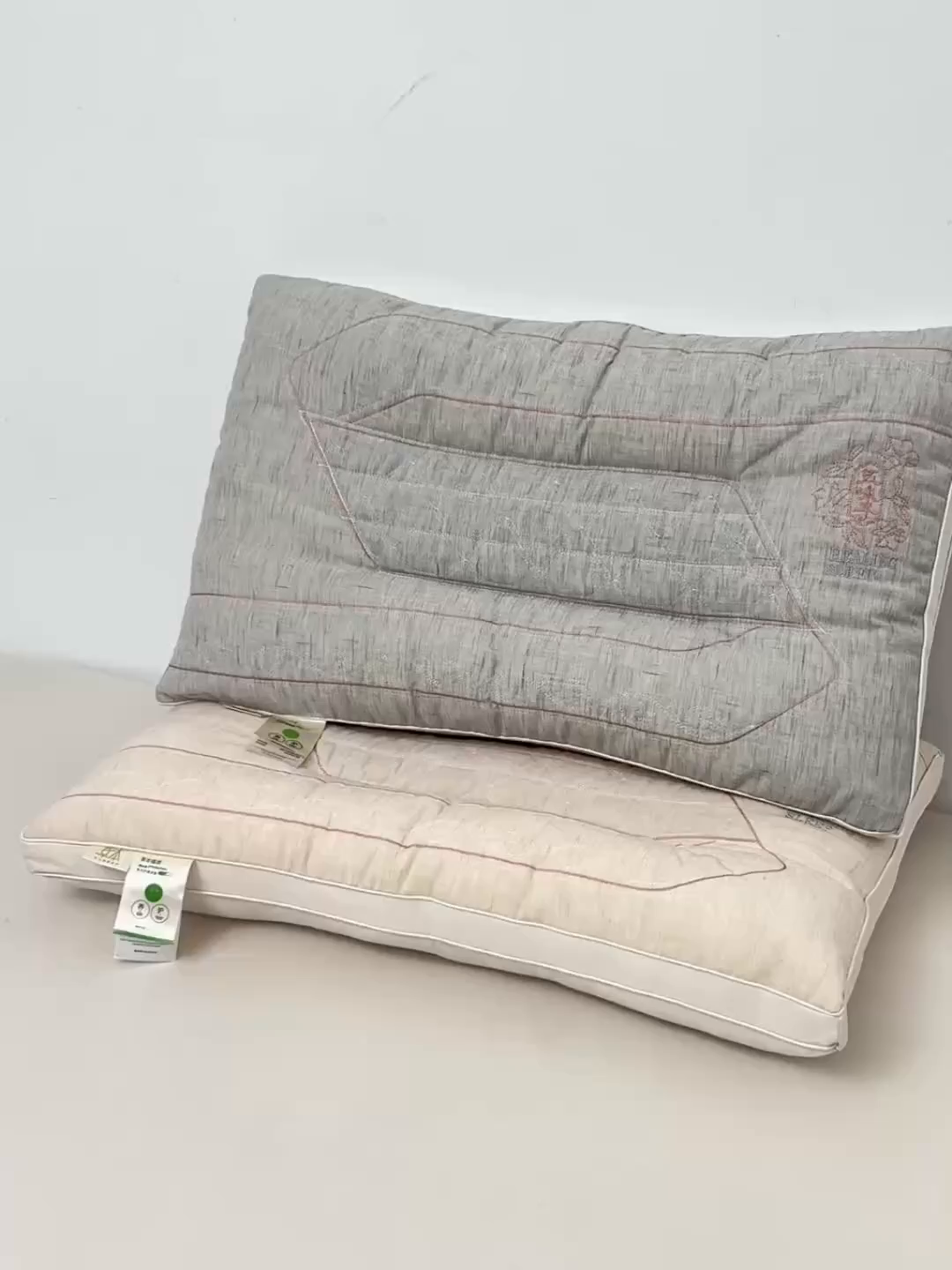 91家纺网 家纺一手货源 找家纺 （总）仁宇枕业 2025新款新品轻氧棉麻五味子定型枕头枕芯