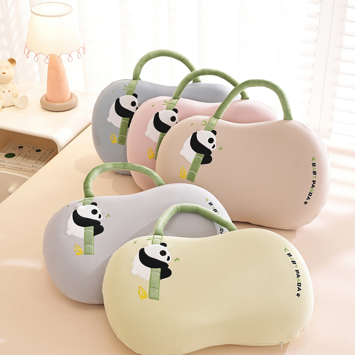 （总）仁宇枕业 2025新款新品暖绒节节高熊猫儿童手提猫肚记忆枕头枕芯