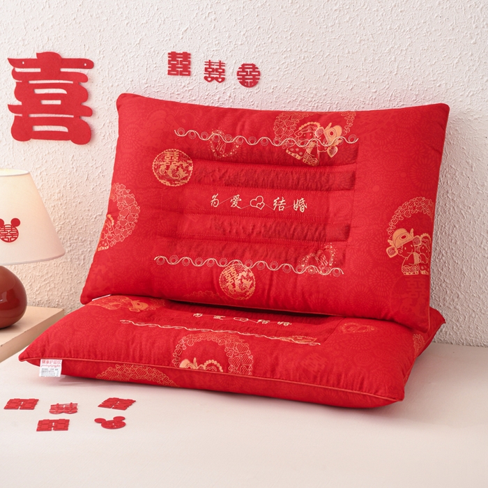 91家纺网 家纺一手货源 找家纺 （总）仁宇枕业 2025新款新品结婚喜庆婚庆大红定型枕头枕芯