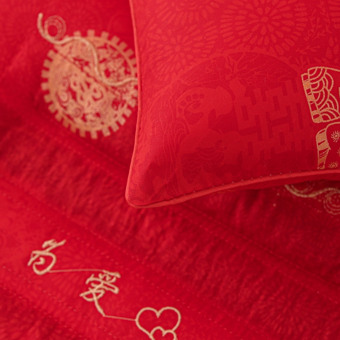 91家纺网 家纺一手货源 找家纺 仁宇枕业 2025新款新品结婚喜庆婚庆大红定型枕头枕芯 大红婚庆定型系列-为爱结婚