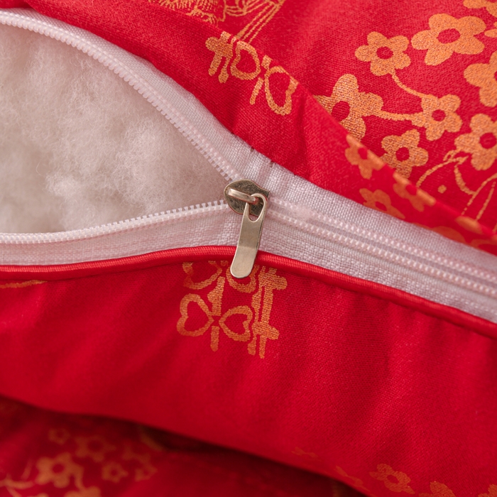 91家纺网 家纺一手货源 找家纺 仁宇枕业 2025新款新品结婚喜庆婚庆大红定型枕头枕芯 大红婚庆定型系列-决明子明目枕