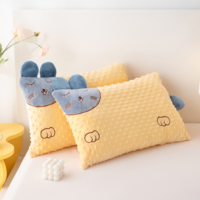 91家纺网 家纺一手货源 找家纺 （总）仁宇枕业 2025新款新品儿童幼儿园学生儿童枕头羽丝绒全荞麦枕头枕芯