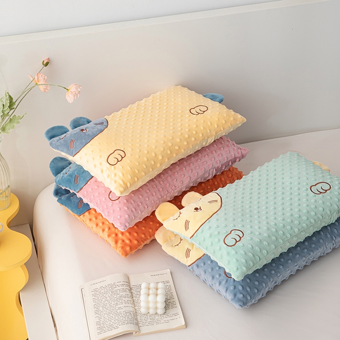 91家纺网 家纺一手货源 找家纺 仁宇枕业 2025新款新品儿童幼儿园学生儿童枕头羽丝绒全荞麦枕头枕芯 组合图