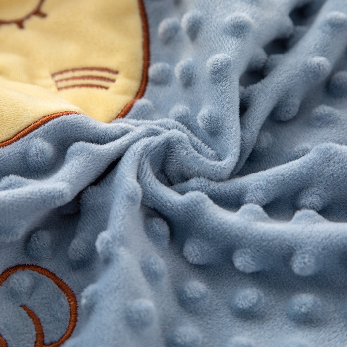 91家纺网 家纺一手货源 找家纺 仁宇枕业 2025新款新品儿童幼儿园学生儿童枕头羽丝绒全荞麦枕头枕芯 豆豆猫安抚枕-蓝色