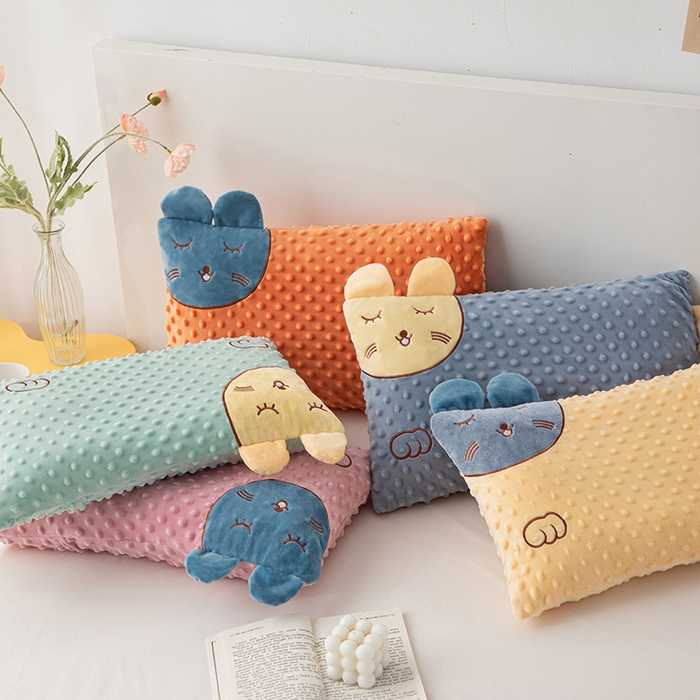 91家纺网 家纺一手货源 找家纺 （总）仁宇枕业 2025新款新品儿童幼儿园学生儿童枕头羽丝绒全荞麦枕头枕芯