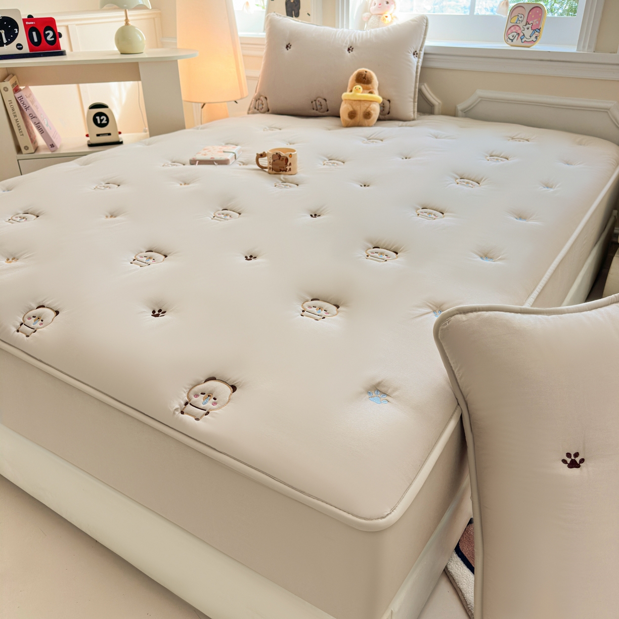 91家纺网 家纺一手货源 找家纺 （总）糯米猪家纺 2025新款A类卡皮巴拉全棉夹棉床笠