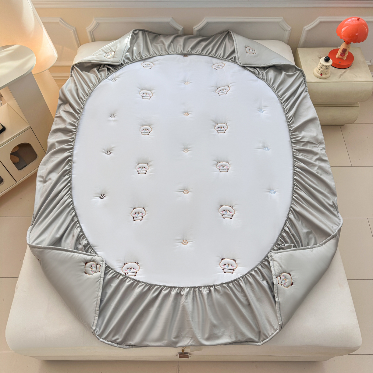 91家纺网 家纺一手货源 找家纺 糯米猪家纺 2025新款A类卡皮巴拉全棉夹棉床笠 卡皮巴拉-灰色