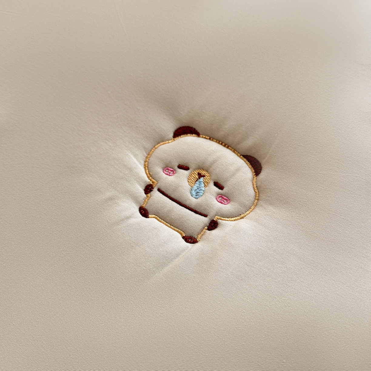 91家纺网 家纺一手货源 找家纺 糯米猪家纺 2025新款A类卡皮巴拉全棉夹棉床笠 卡皮巴拉-卡其