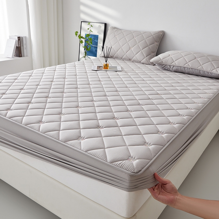 91家纺网 家纺一手货源 找家纺 红淳家纺 2025新款全棉刺绣蝴蝶款防水床笠单品床笠床笠单件 刺绣蝴蝶款-浅灰