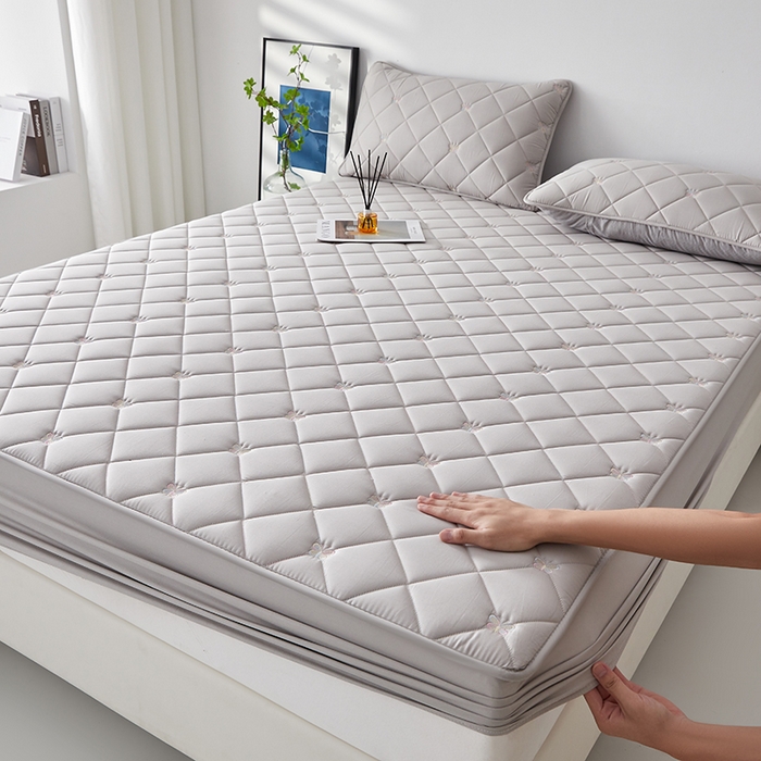 91家纺网 家纺一手货源 找家纺 红淳家纺 2025新款全棉刺绣蝴蝶款防水床笠单品床笠床笠单件 刺绣蝴蝶款-浅灰