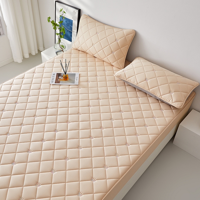 91家纺网 家纺一手货源 找家纺 红淳家纺 2025新款全棉刺绣蝴蝶款防水床笠单品床笠床笠单件 刺绣蝴蝶款-卡其