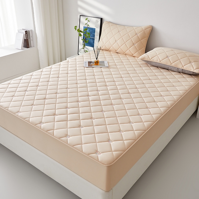 91家纺网 家纺一手货源 找家纺 红淳家纺 2025新款全棉刺绣蝴蝶款防水床笠单品床笠床笠单件 刺绣蝴蝶款-卡其