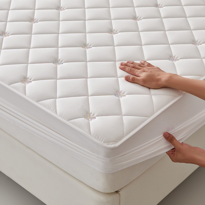 91家纺网 家纺一手货源 找家纺 红淳家纺 2025新款全棉刺绣蝴蝶款防水床笠单品床笠床笠单件 刺绣蝴蝶款-奶白