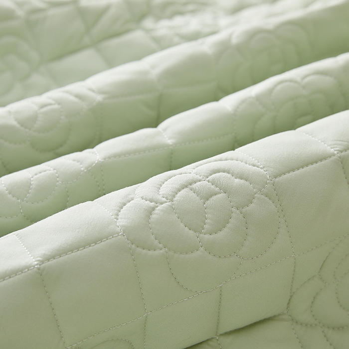 91家纺网 家纺一手货源 找家纺 红淳家纺 2025新款山茶花款防水夹棉床笠单品床笠床笠单件 山茶花-水绿