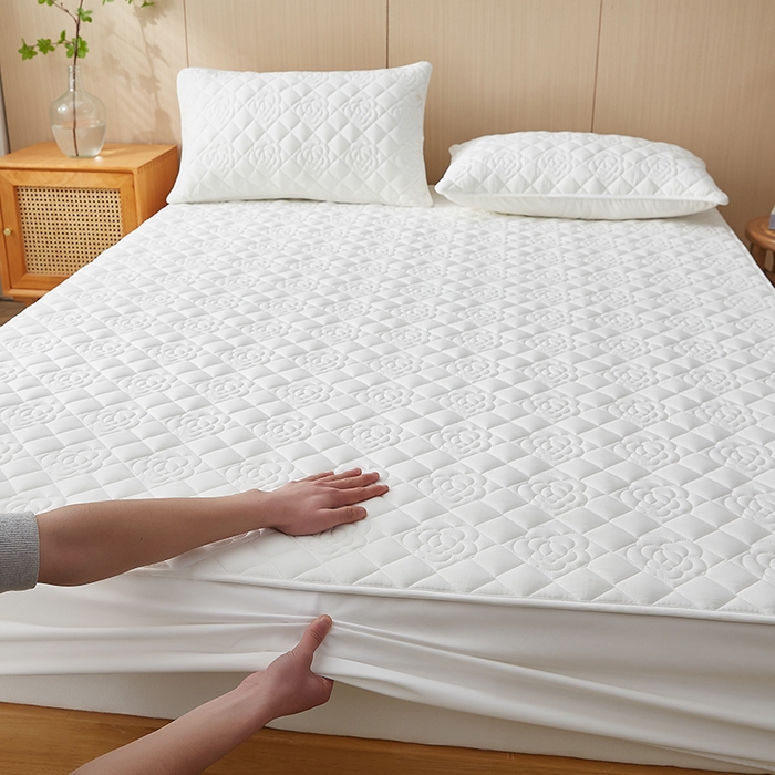 91家纺网 家纺一手货源 找家纺 红淳家纺 2025新款山茶花款防水夹棉床笠单品床笠床笠单件 山茶花-奶白