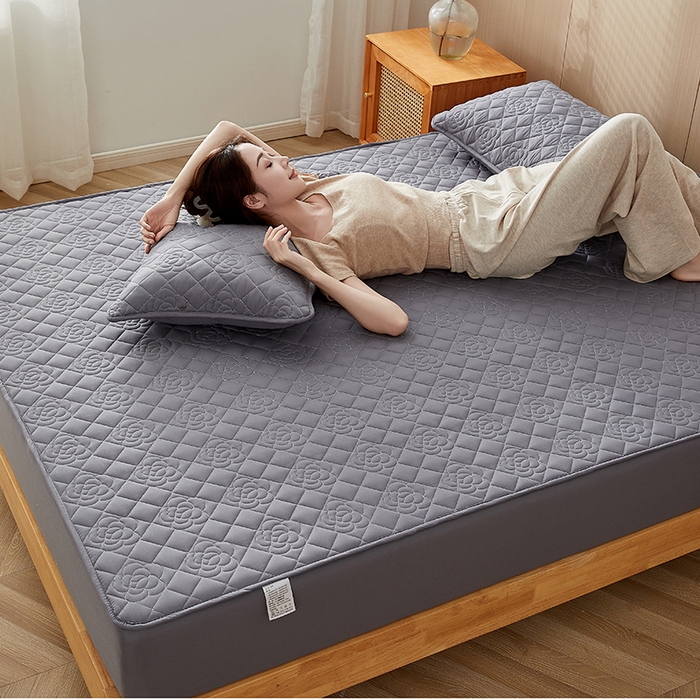 91家纺网 家纺一手货源 找家纺 红淳家纺 2025新款山茶花款防水夹棉床笠单品床笠床笠单件 山茶花-深灰