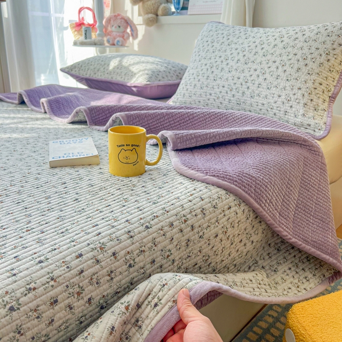 91家纺网 家纺一手货源 找家纺 床盖工厂店 2025新款全棉纯棉纱布加宝宝绒填充棉花床盖三件套 杜桑花园-灰