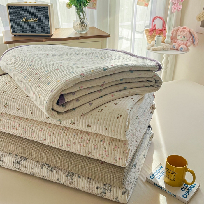 91家纺网 家纺一手货源 找家纺 床盖工厂店 2025新款全棉纯棉纱布加宝宝绒填充棉花床盖三件套 组合图仅供展示不可下单