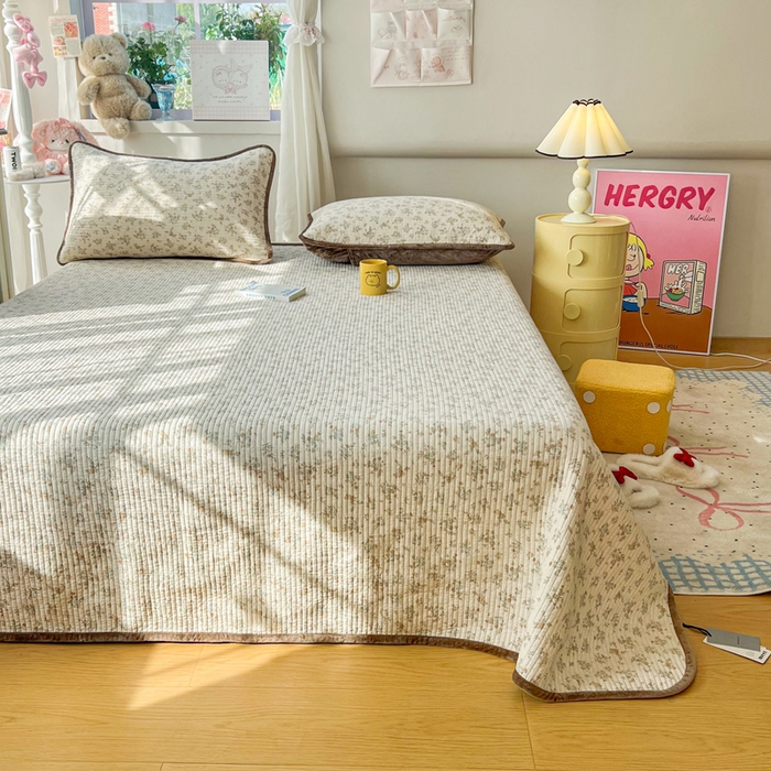 91家纺网 家纺一手货源 找家纺 床盖工厂店 2025新款全棉纯棉纱布加宝宝绒填充棉花床盖三件套 秀雅