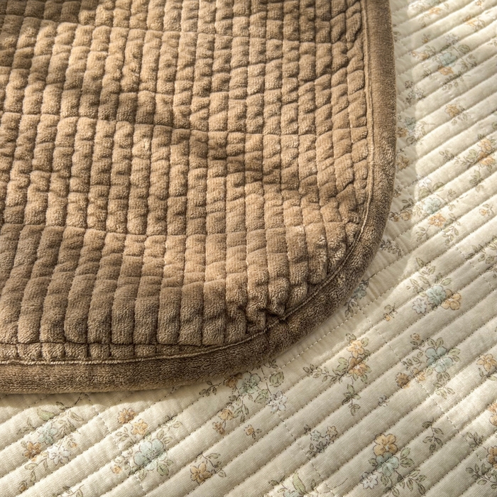 91家纺网 家纺一手货源 找家纺 床盖工厂店 2025新款全棉纯棉纱布加宝宝绒填充棉花床盖三件套 秀雅