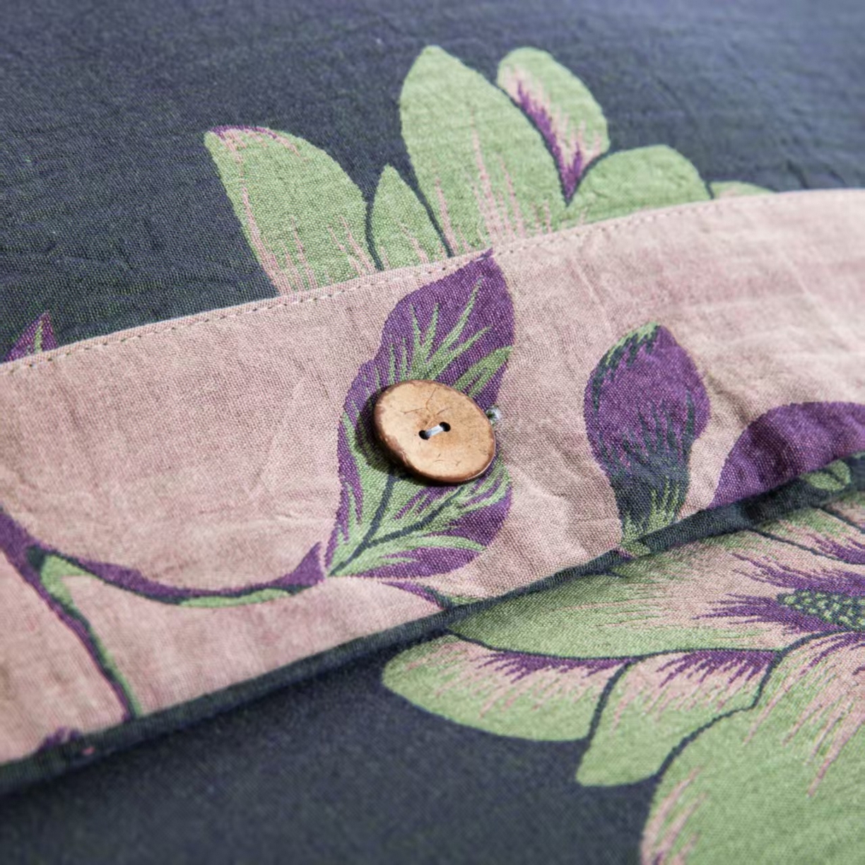 91家纺网 家纺一手货源 找家纺 （总）双层纱家居 2025新款纯棉双层纱纽扣款四件套