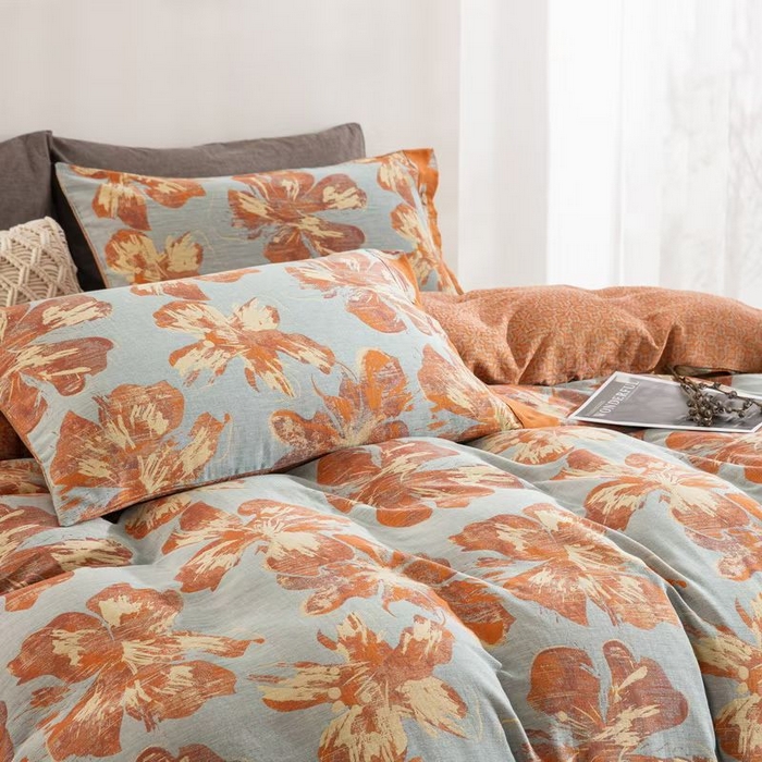 91家纺网 家纺一手货源 找家纺 双层纱家居 2025新款纯棉双层纱纽扣款四件套 凤尾花