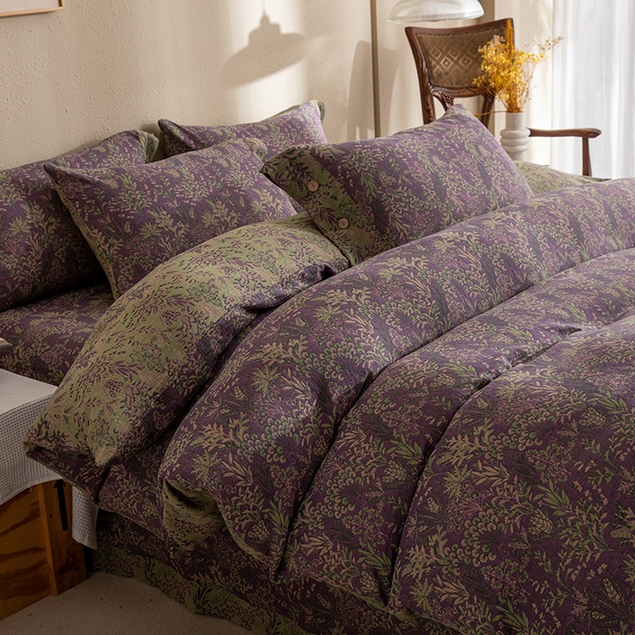 91家纺网 家纺一手货源 找家纺 双层纱家居 2025新款纯棉双层纱纽扣款四件套 新款薰衣草