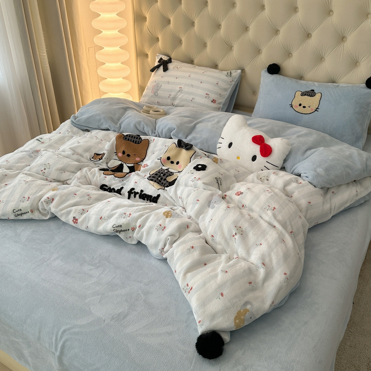 91家纺网 家纺一手货源 找家纺 子钦家纺 2025秋冬新款暗黑系小红书同款加厚牛奶绒蝴蝶结款毛巾绣床单床笠四件套-快乐兄妹场景一 快乐兄妹-好时光