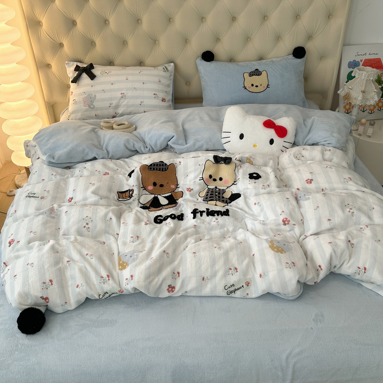 91家纺网 家纺一手货源 找家纺 子钦家纺 2025秋冬新款暗黑系小红书同款加厚牛奶绒蝴蝶结款毛巾绣床单床笠四件套-快乐兄妹场景一 快乐兄妹-好时光