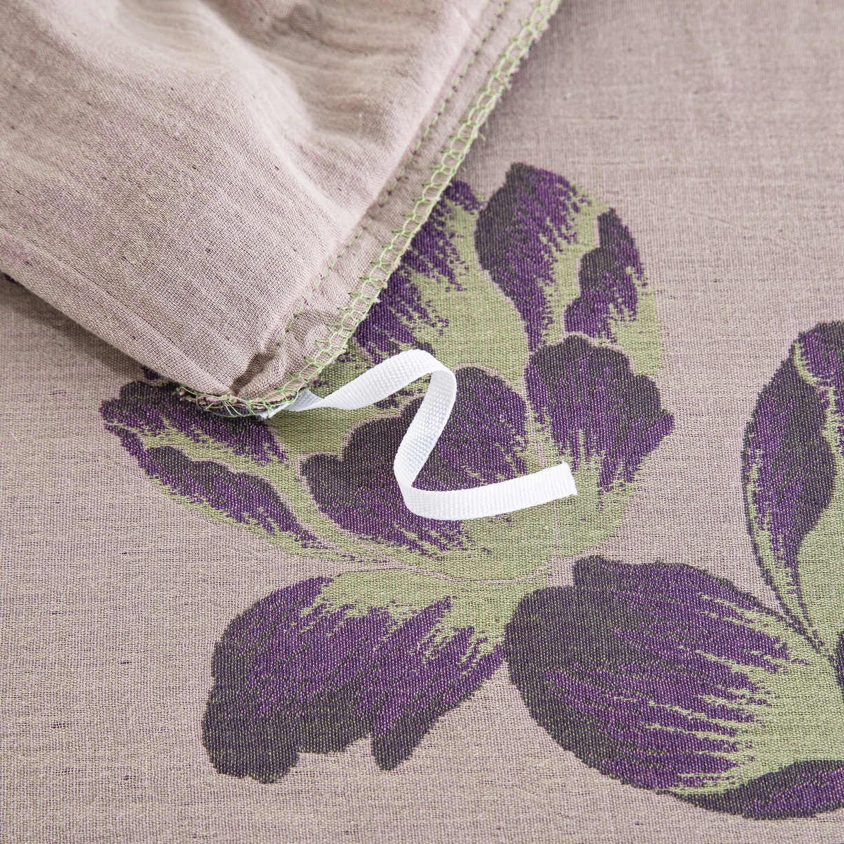 91家纺网 家纺一手货源 找家纺 双层纱家居 2025新款纯棉双层纱纽扣款四件套 一帆风顺灰