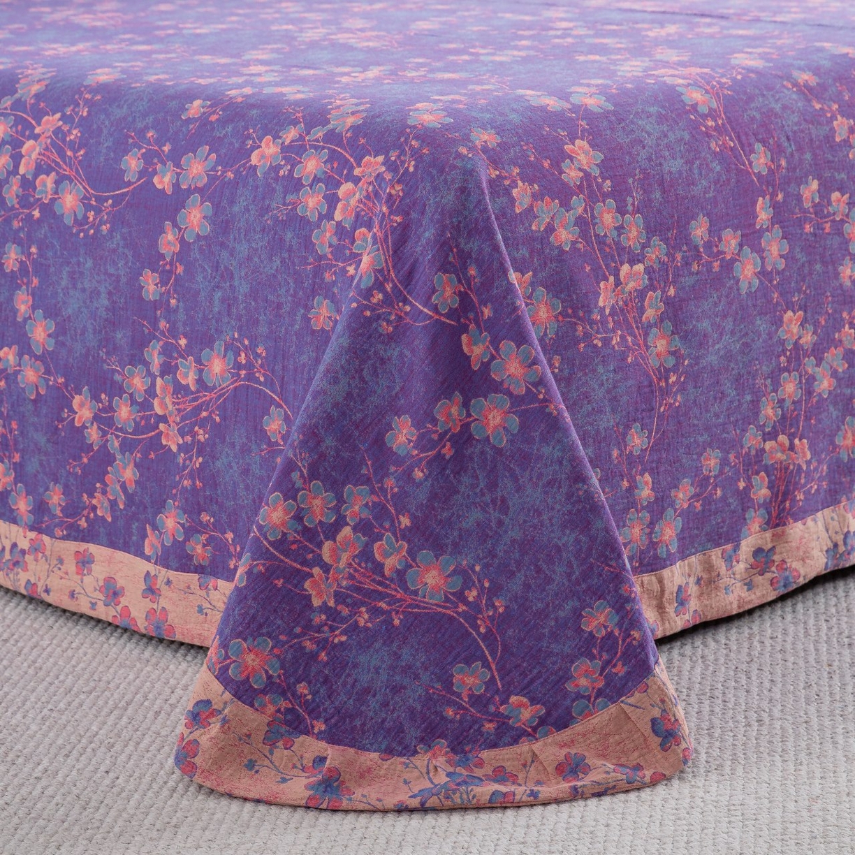 91家纺网 家纺一手货源 找家纺 双层纱家居 2025新款纯棉双层纱纽扣款四件套 织梦紫罗兰