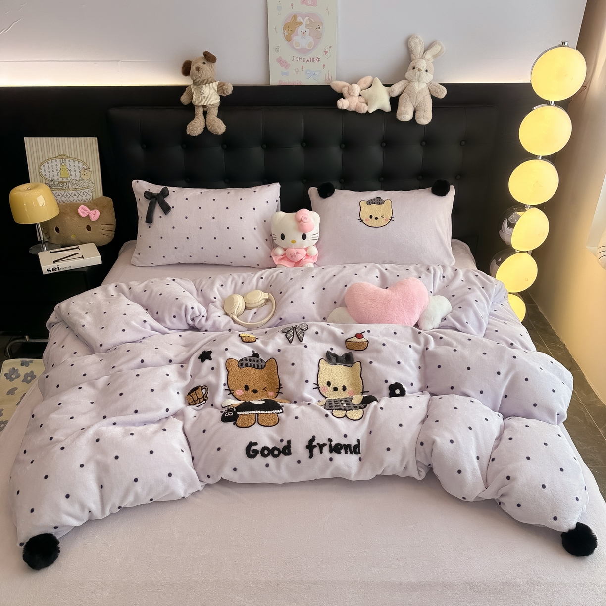 子钦家纺 2025秋冬新款暗黑系小红书同款加厚牛奶绒蝴蝶结款毛巾绣床单床笠四件套-快乐兄妹场景二 快乐兄妹-紫波点