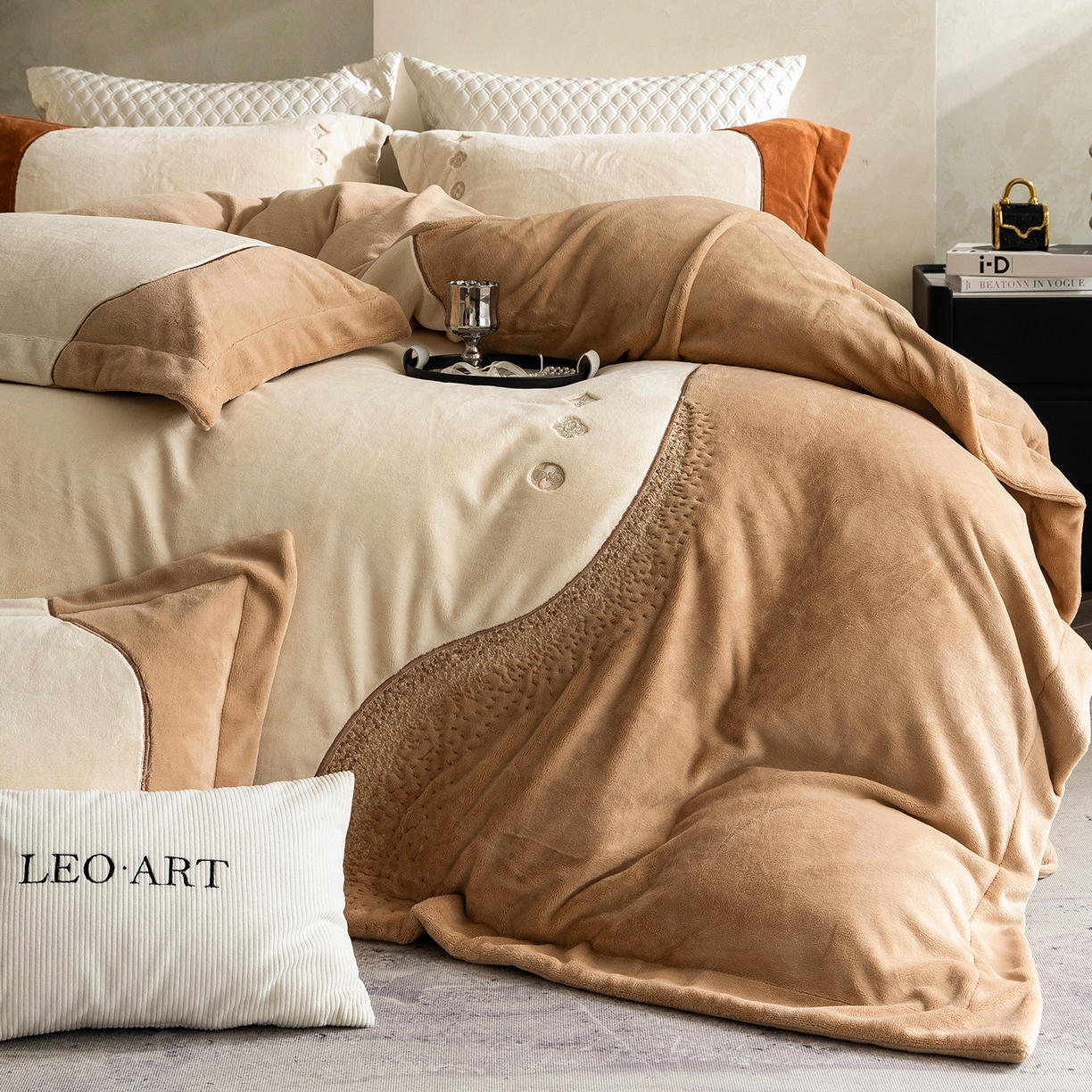 涞澳家纺 2025新款牛奶绒绣花四件套（利威亚&心熠欢眠） 利威亚-卡其