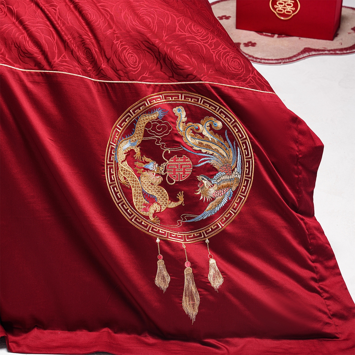 91家纺网 家纺一手货源 找家纺 （总）芊囍纺 2025新款双面长绒棉提花婚庆刺绣四件套