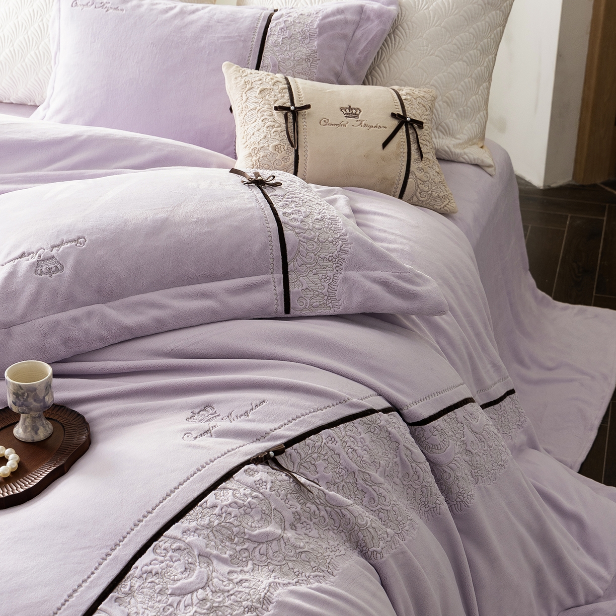 91家纺网 家纺一手货源 找家纺 （总）涞澳家纺 2025新款牛奶绒四件套-维拉诗镜