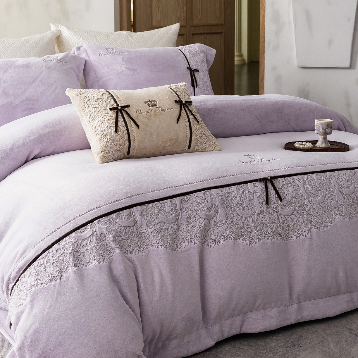 91家纺网 家纺一手货源 找家纺 涞澳家纺 2025新款牛奶绒四件套-维拉诗镜 维拉诗镜-帛紫