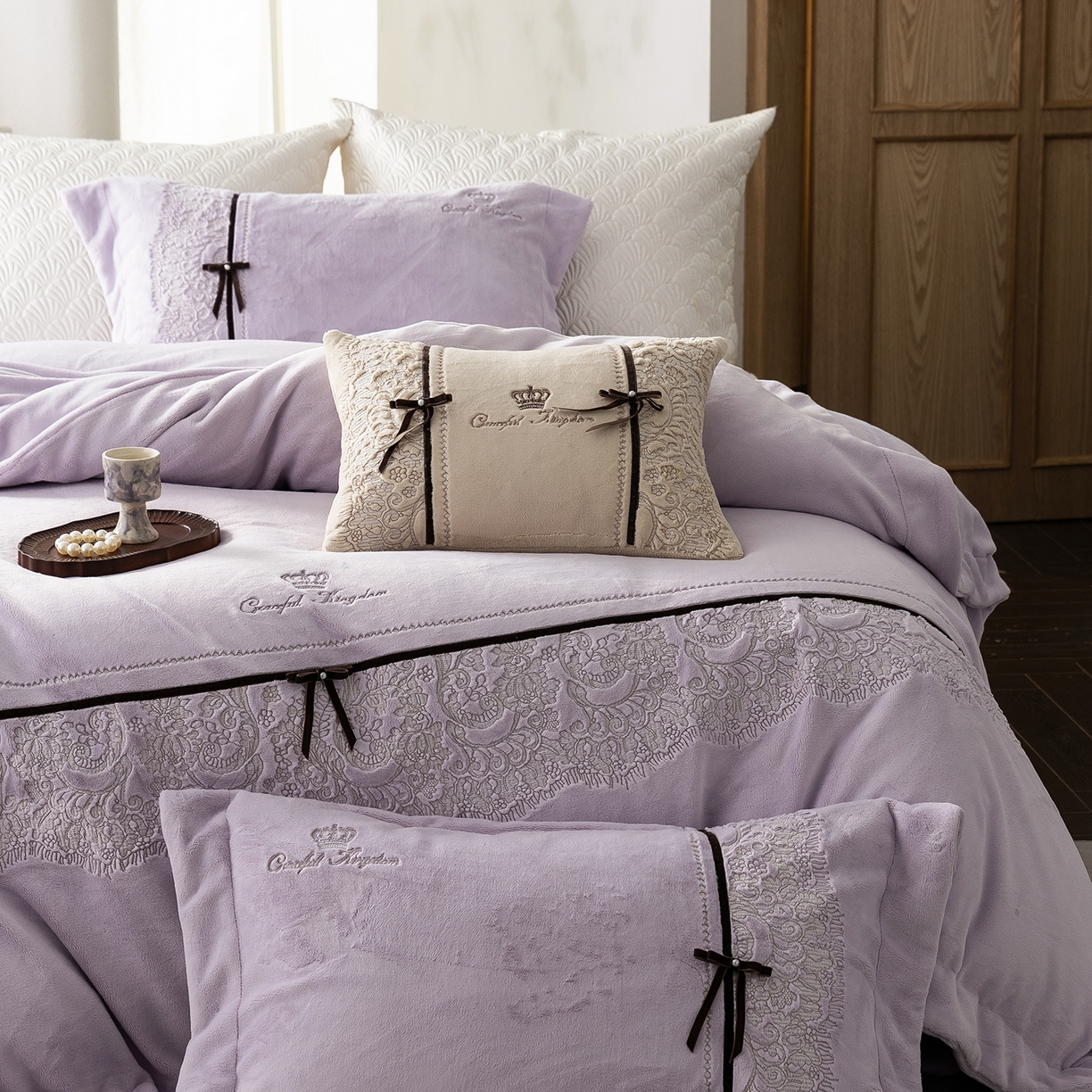91家纺网 家纺一手货源 找家纺 涞澳家纺 2025新款牛奶绒四件套-维拉诗镜 维拉诗镜-帛紫