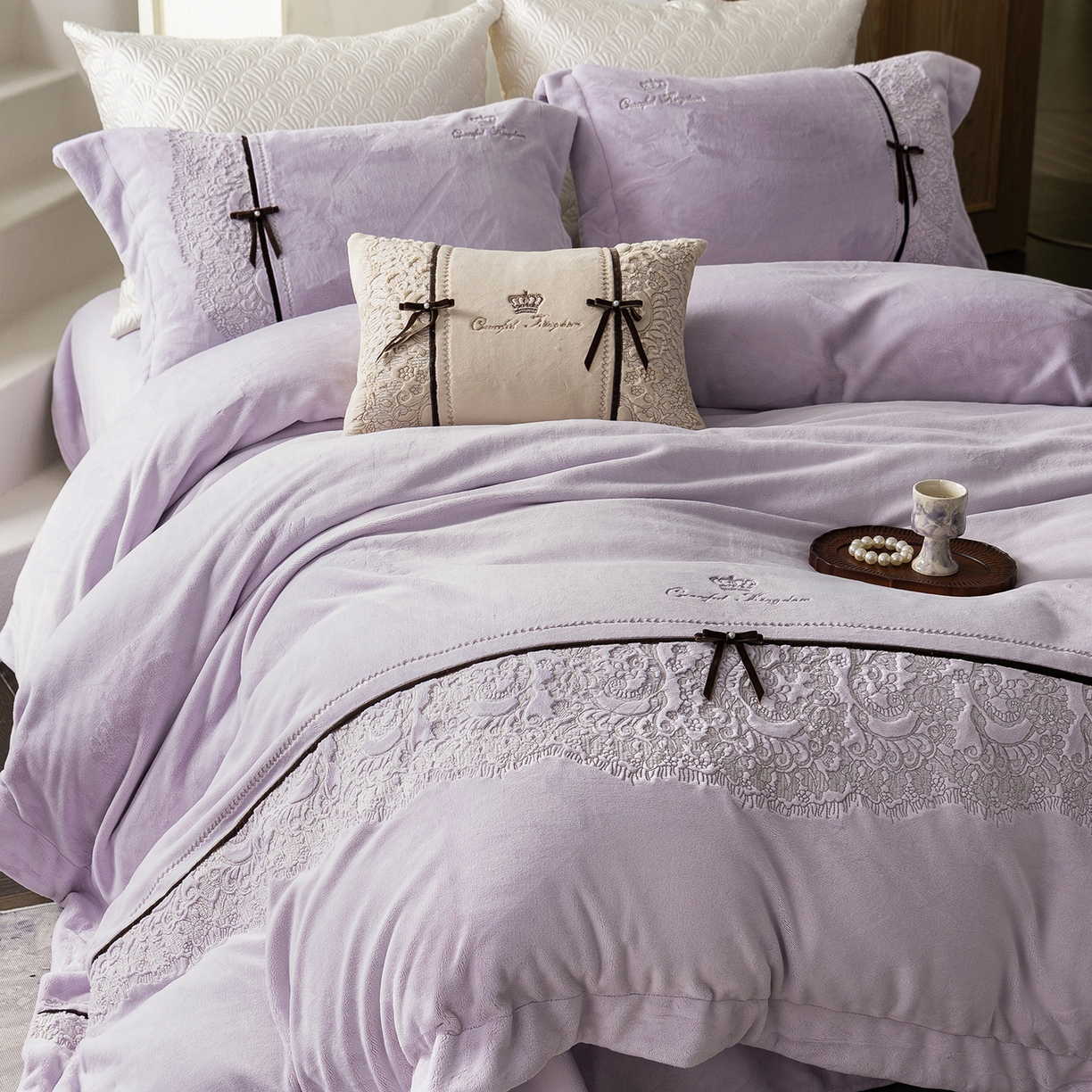 91家纺网 家纺一手货源 找家纺 涞澳家纺 2025新款牛奶绒四件套-维拉诗镜 维拉诗镜-帛紫