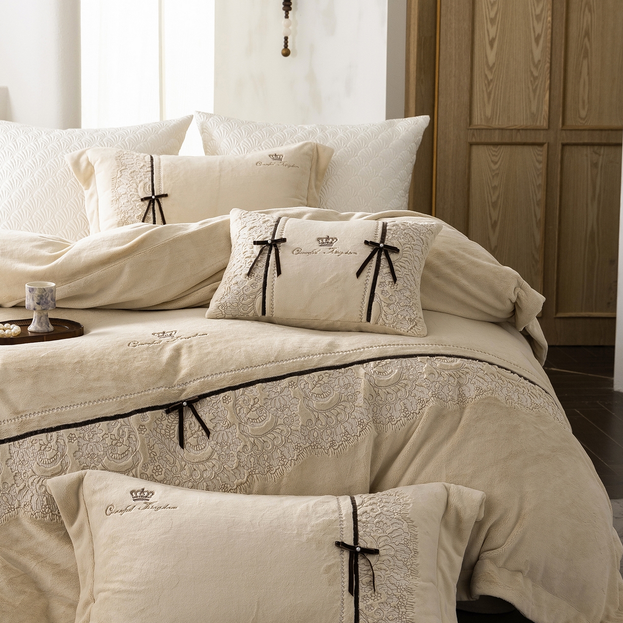 91家纺网 家纺一手货源 找家纺 涞澳家纺 2025新款牛奶绒四件套-维拉诗镜 维拉诗镜-舒芙蕾