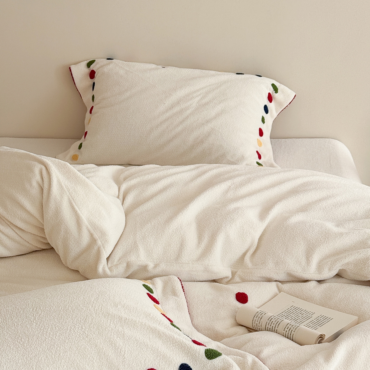 91家纺网 家纺一手货源 找家纺 （总）涞澳家纺 2025新款半边绒四件套-月澜绘梦