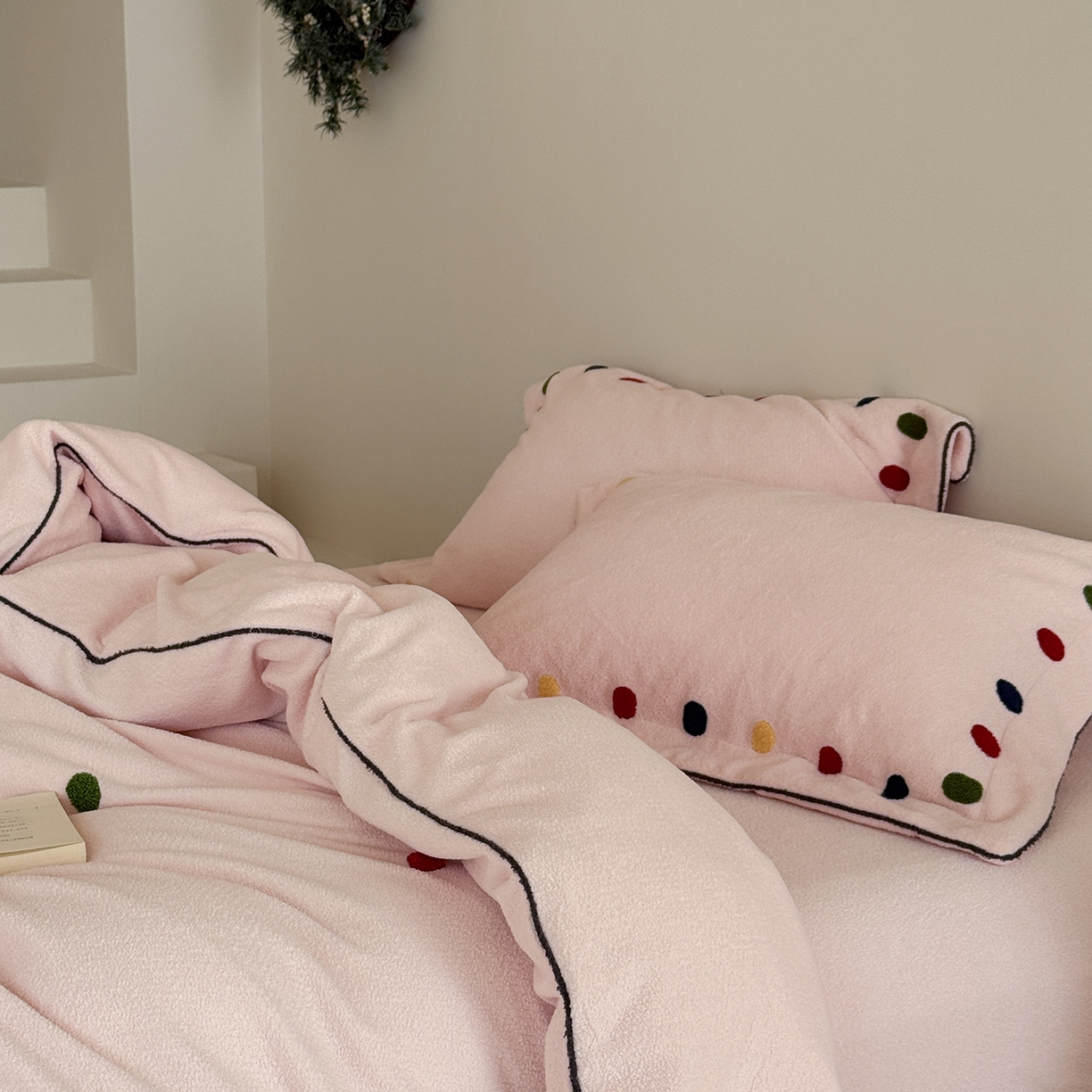 91家纺网 家纺一手货源 找家纺 涞澳家纺 2025新款半边绒四件套-月澜绘梦 月澜绘梦-粉