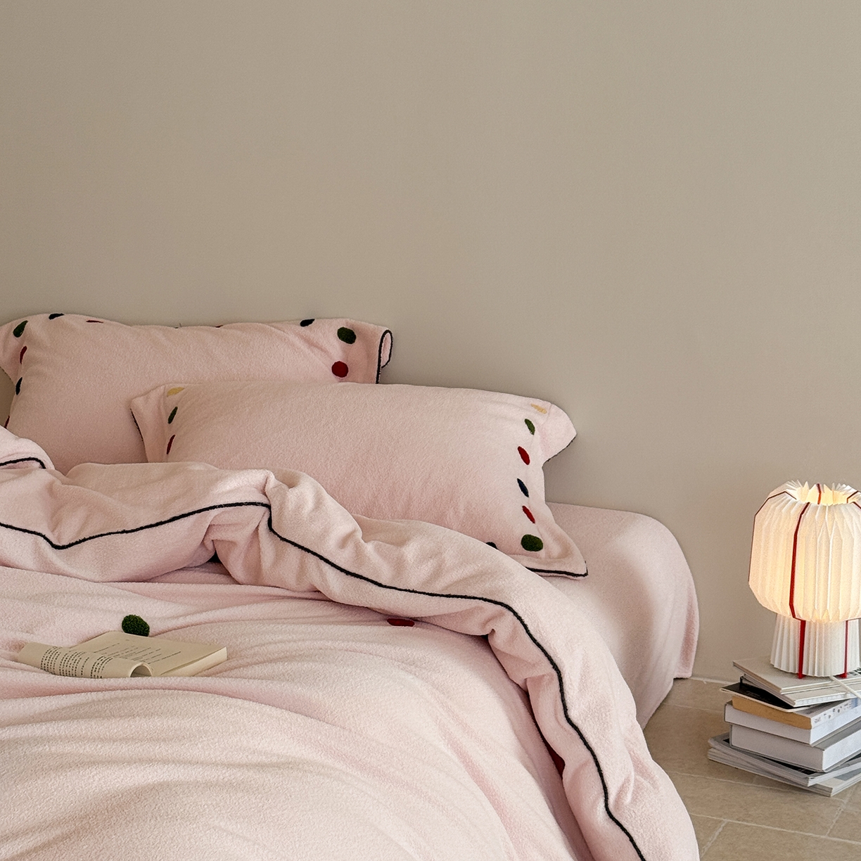 91家纺网 家纺一手货源 找家纺 涞澳家纺 2025新款半边绒四件套-月澜绘梦 月澜绘梦-粉