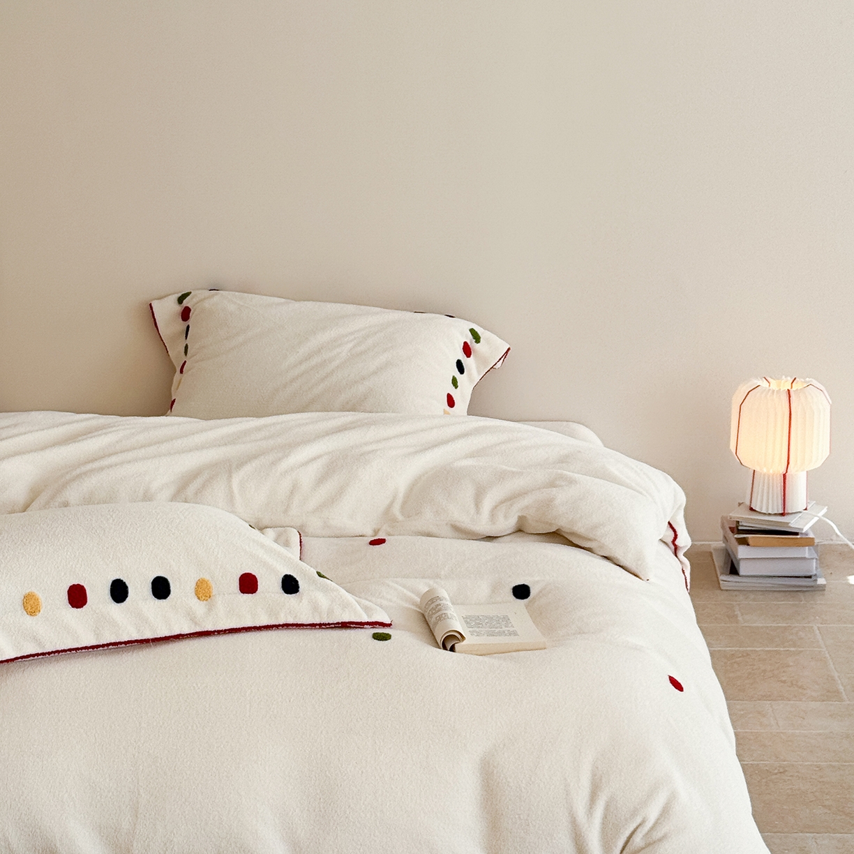 91家纺网 家纺一手货源 找家纺 涞澳家纺 2025新款半边绒四件套-月澜绘梦 月澜绘梦-白