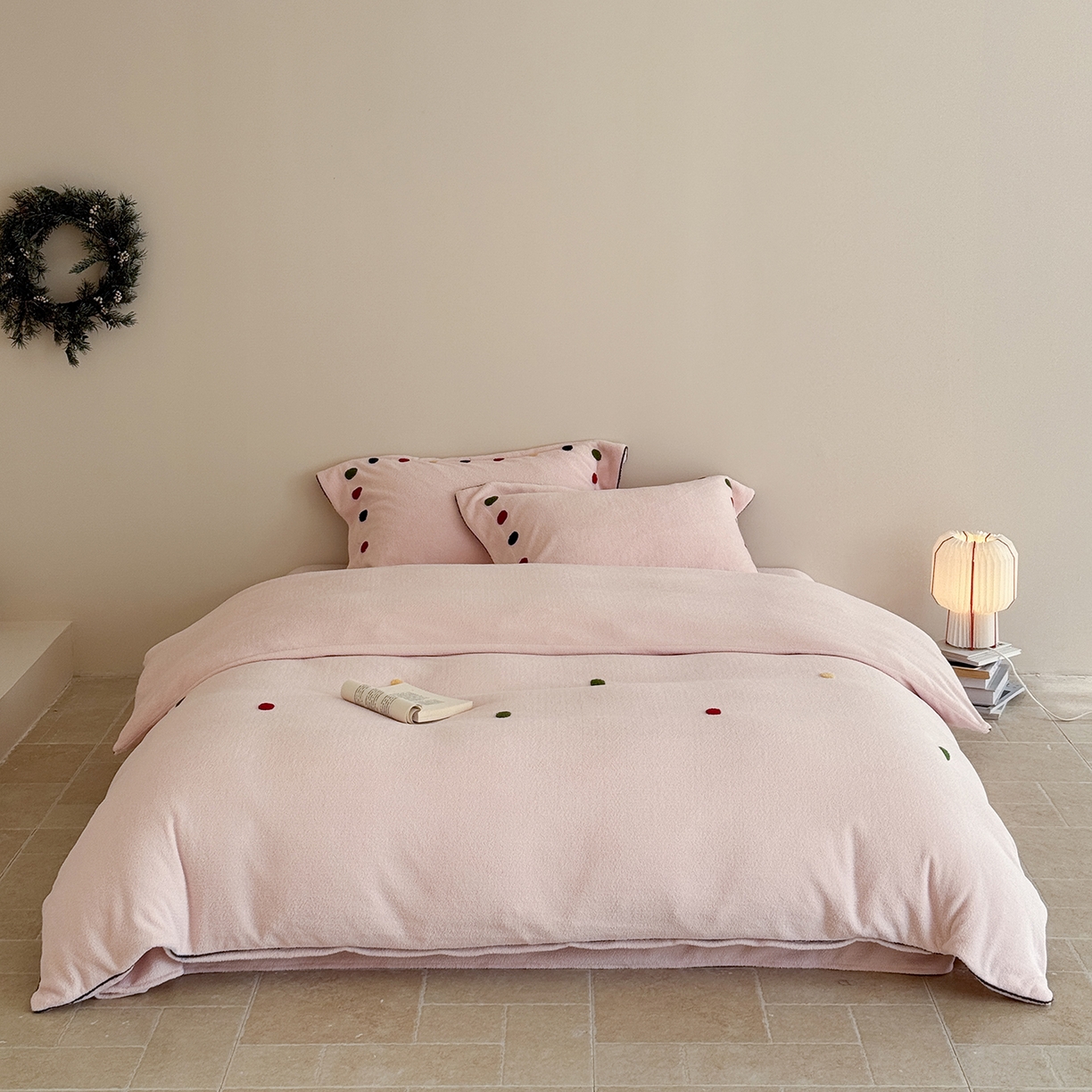 91家纺网 家纺一手货源 找家纺 涞澳家纺 2025新款半边绒四件套-月澜绘梦 月澜绘梦-粉